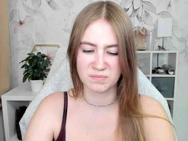 desireMegan webcam