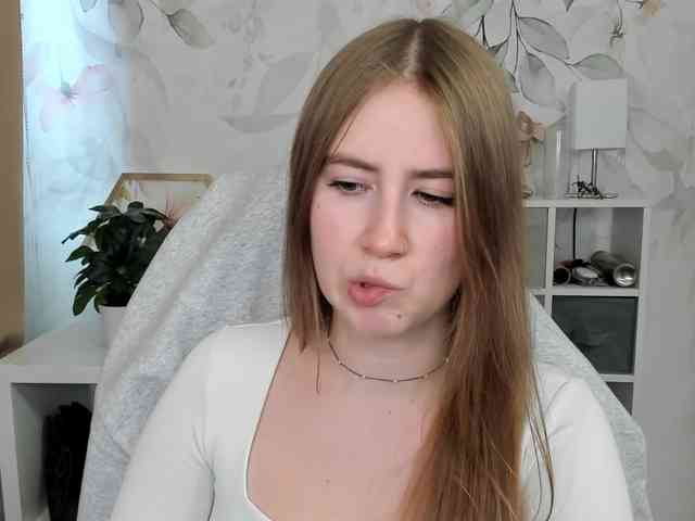 desireMegan webcam