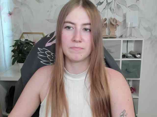 desireMegan webcam