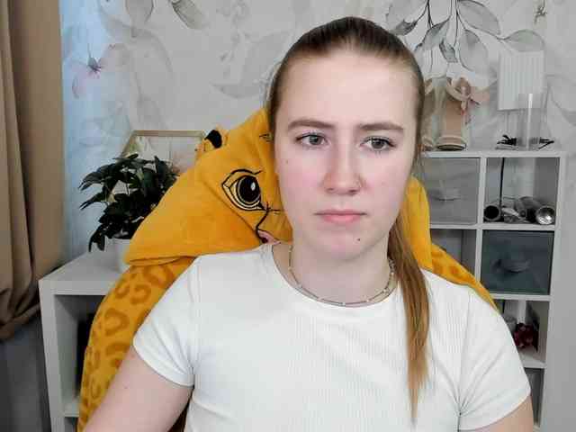 desireMegan webcam