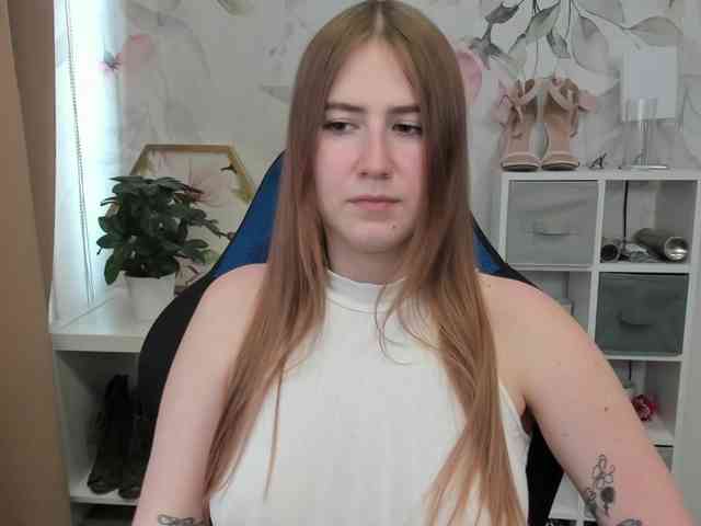 desireMegan webcam