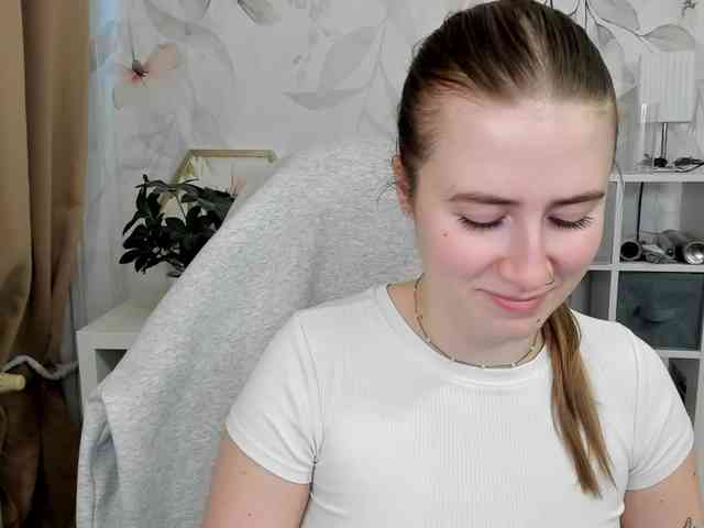 desireMegan webcam