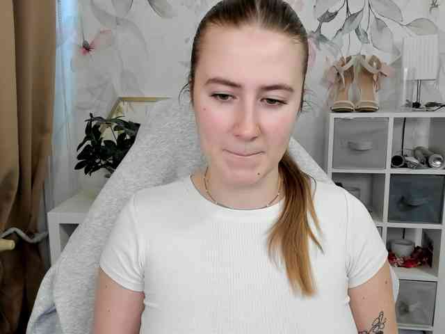 desireMegan webcam