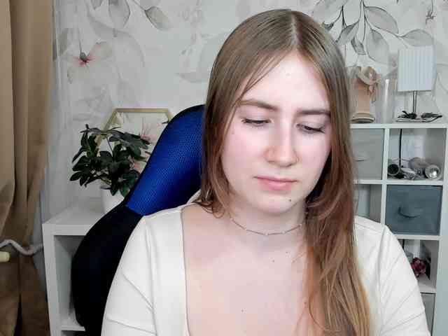 desireMegan webcam