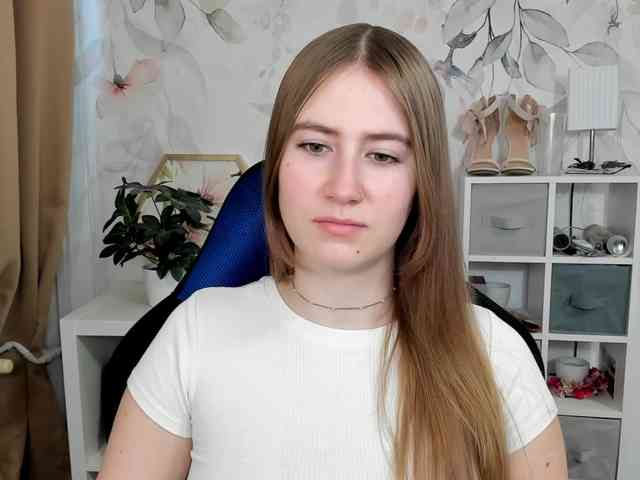 desireMegan webcam