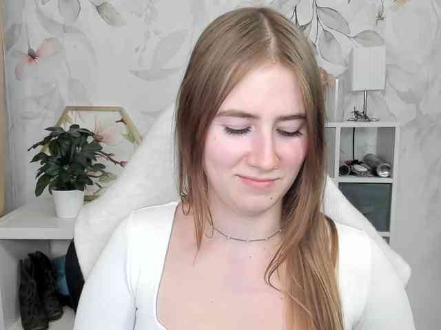 desireMegan webcam