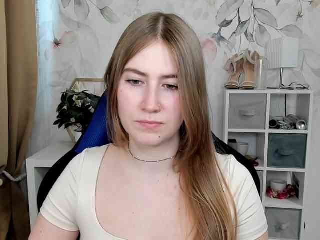 desireMegan webcam