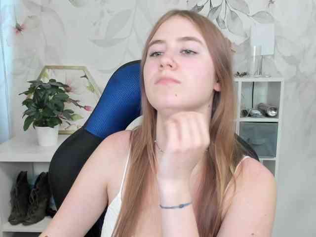 desireMegan webcam