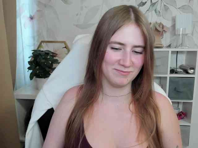 desireMegan webcam