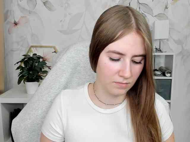 desireMegan webcam