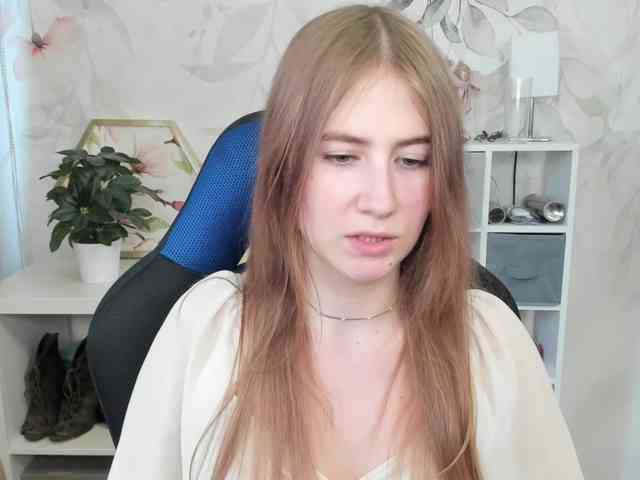 desireMegan webcam