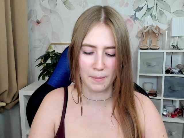 desireMegan webcam