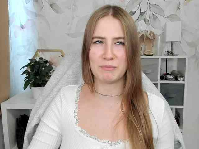 desireMegan webcam