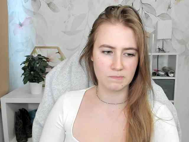 desireMegan Live Webcam on BongaCams