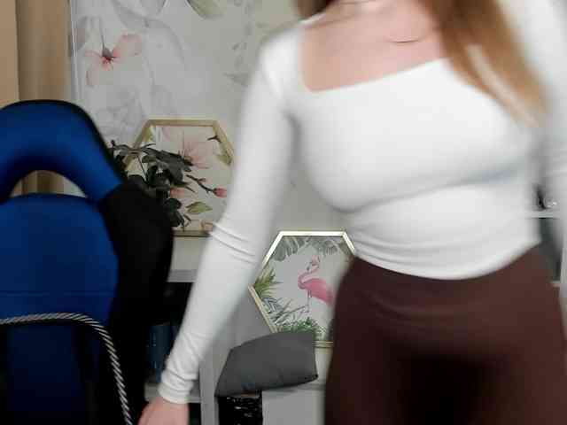 desireMegan webcam