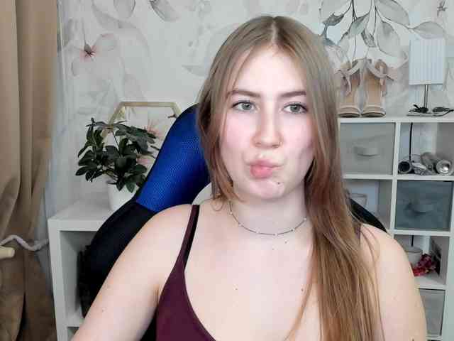 desireMegan Live Webcam on BongaCams