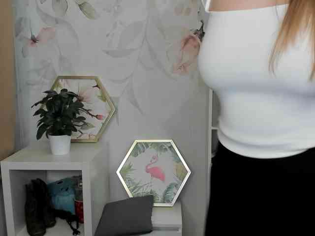 desireMegan webcam