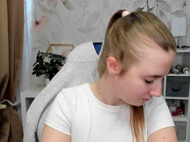 desireMegan webcam
