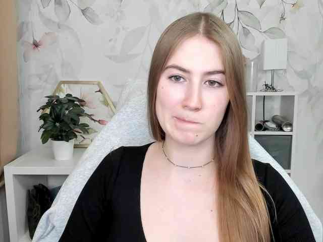 desireMegan webcam