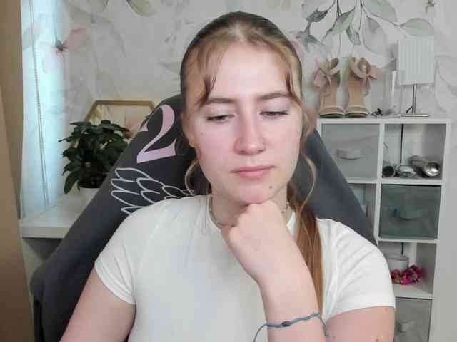 desireMegan webcam