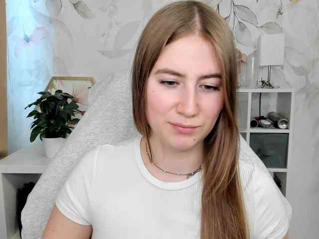 desireMegan webcam