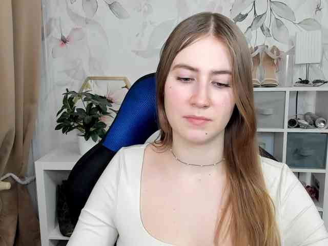 desireMegan webcam
