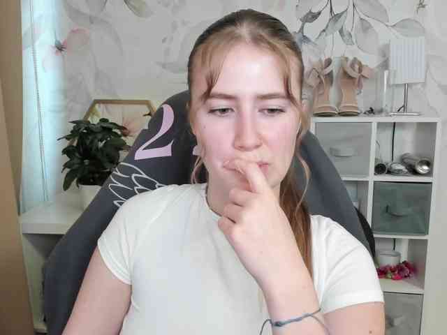 desireMegan webcam