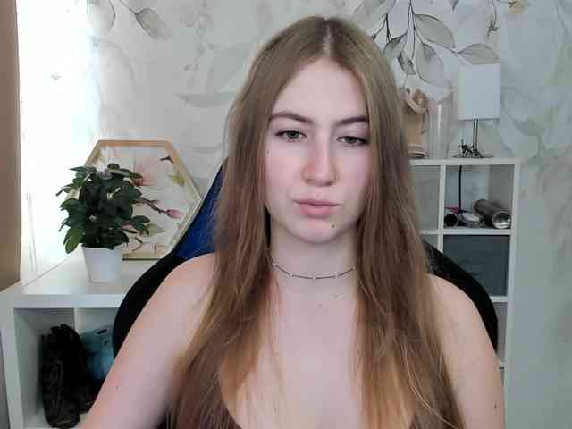 desireMegan webcam