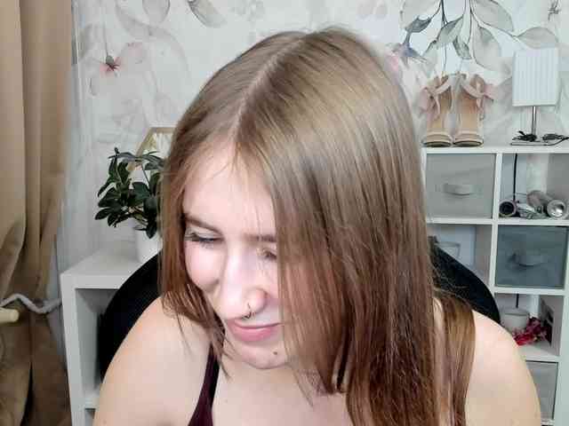desireMegan webcam