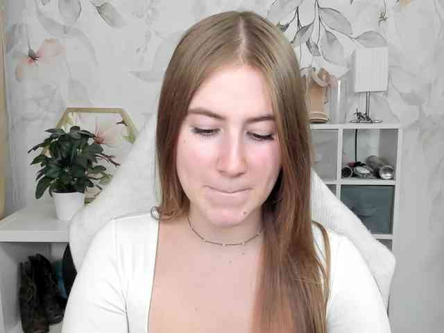 desireMegan webcam