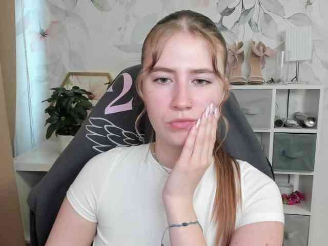desireMegan webcam