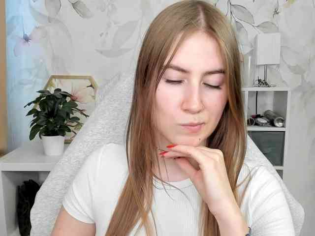 desireMegan webcam