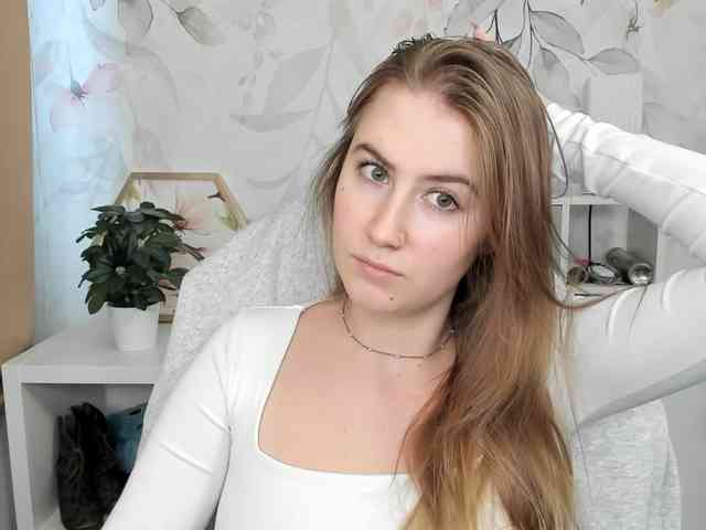 desireMegan webcam