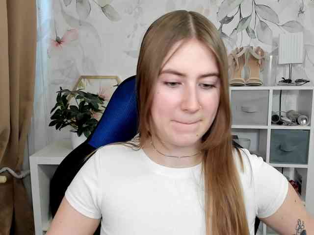 desireMegan webcam