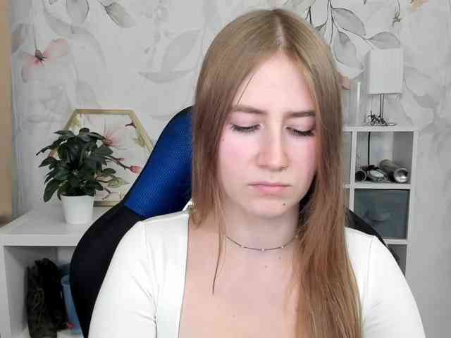 desireMegan webcam