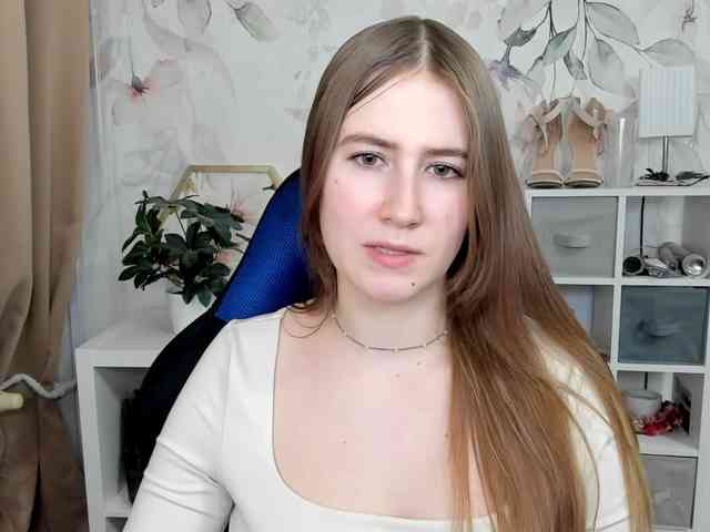 desireMegan webcam