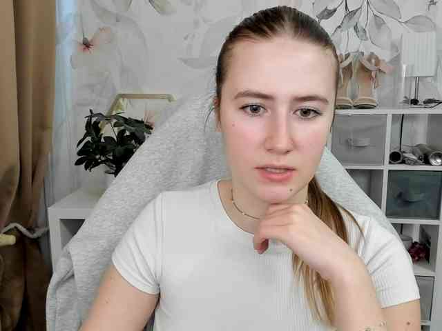 desireMegan webcam