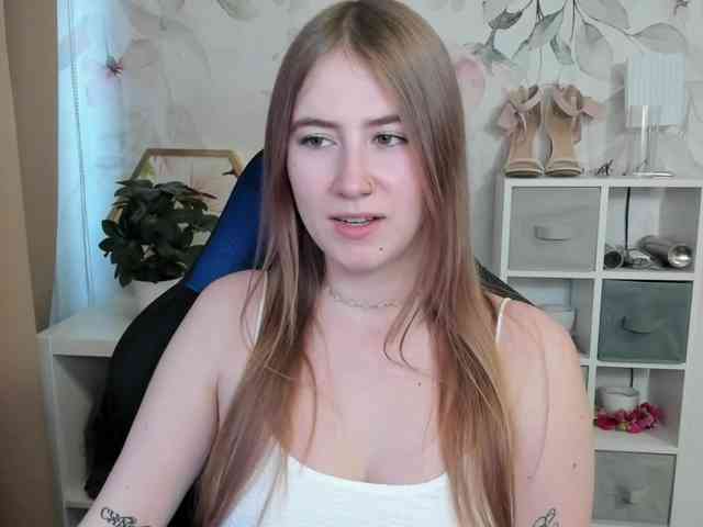 desireMegan webcam