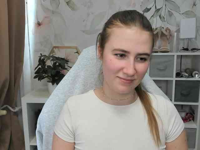desireMegan webcam