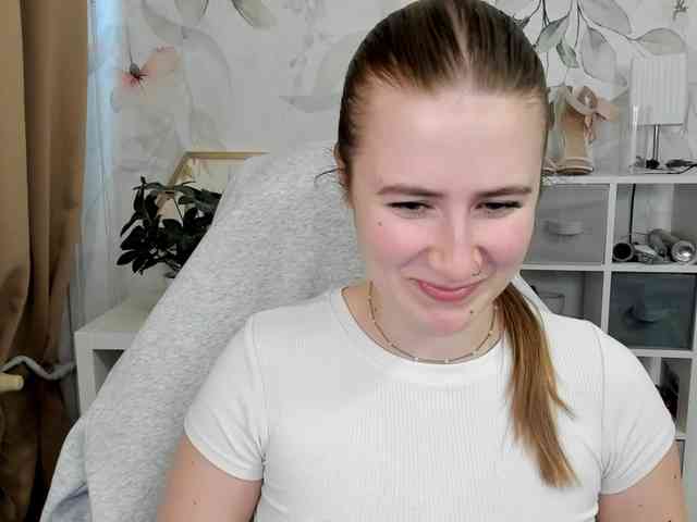 desireMegan webcam