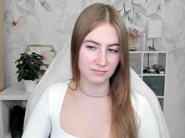 desireMegan webcam