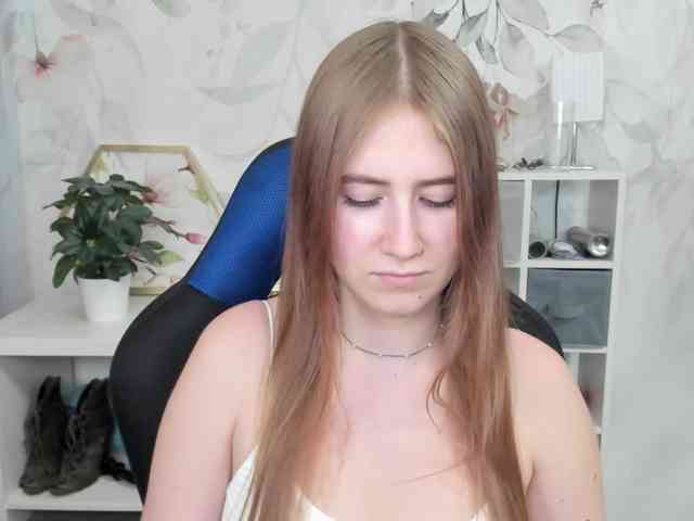 desireMegan webcam