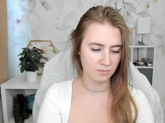 desireMegan webcam