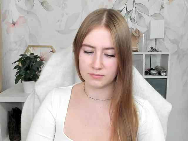 desireMegan webcam