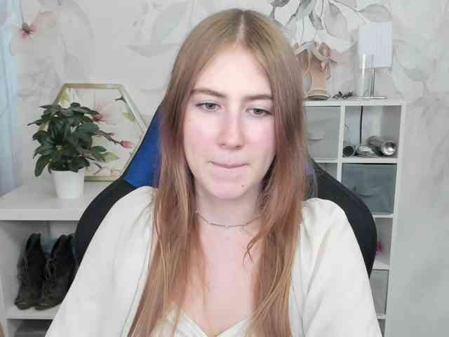 desireMegan webcam