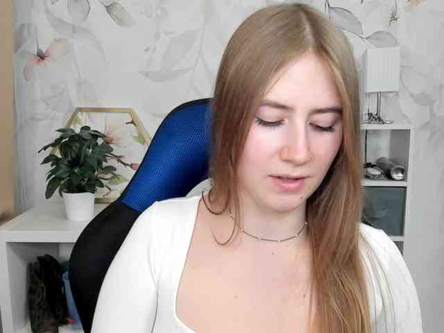 desireMegan webcam