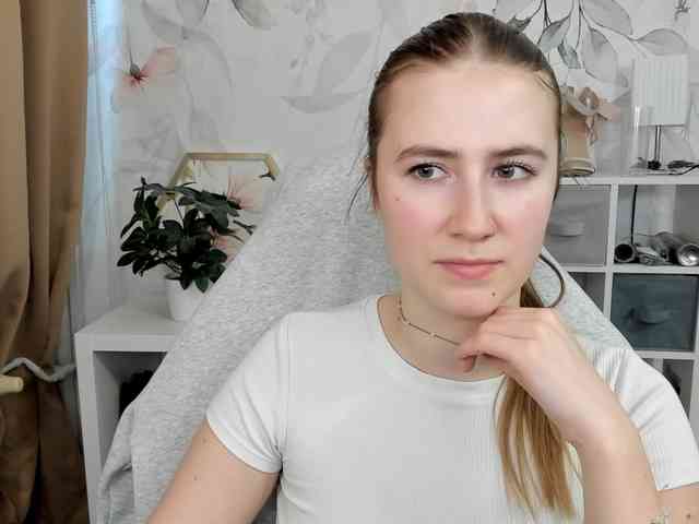desireMegan webcam
