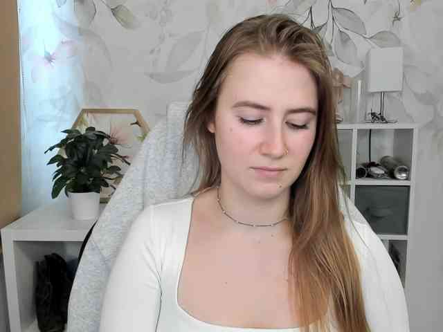 desireMegan webcam