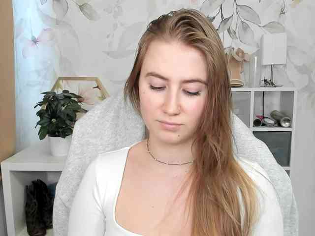 desireMegan webcam