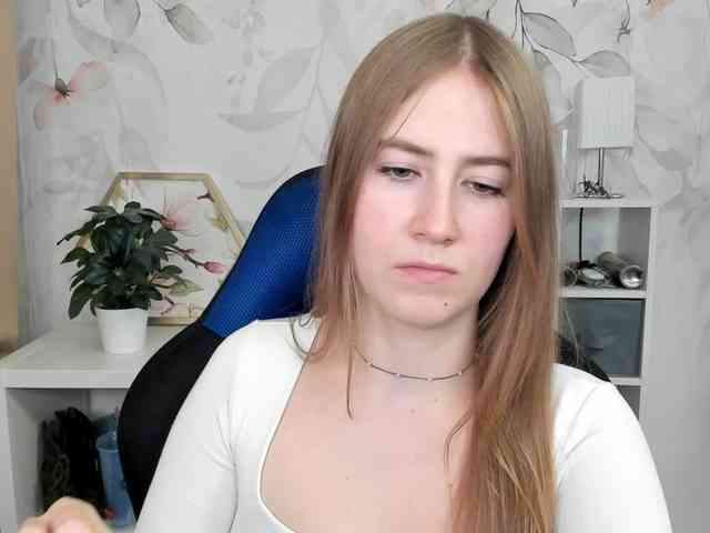 desireMegan webcam